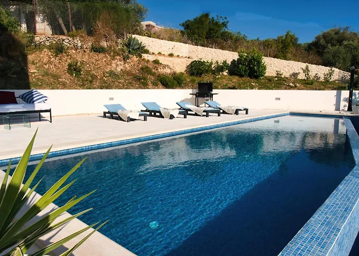 Campagna Willa Trogir